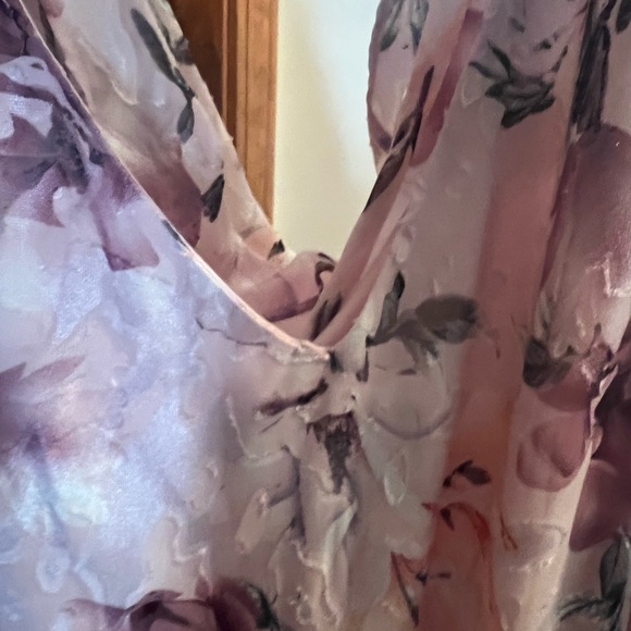 Gorgeous dress - Picture 2 of 3